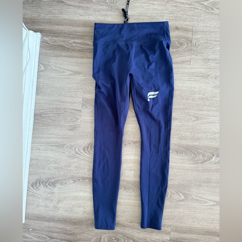 Like new Fabletics draw string leggings